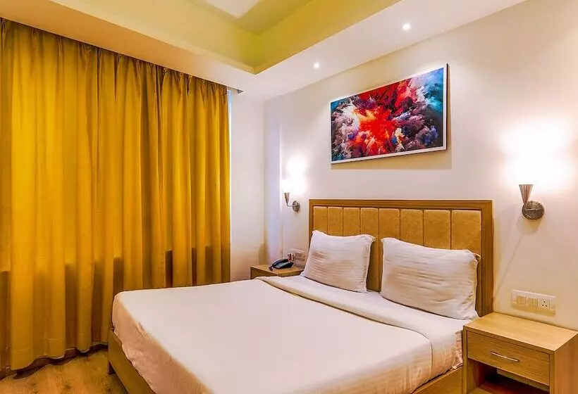 Hôtel Fab Surya