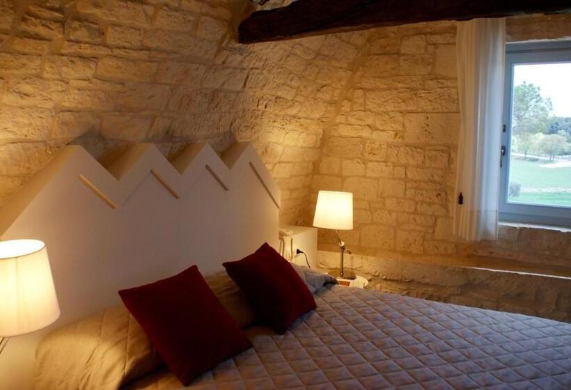 هتل Masseria Grofoleo