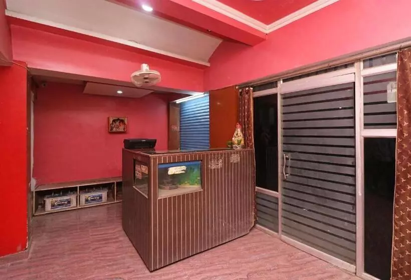 Hotelli Oyo 29570 Swastik Resort