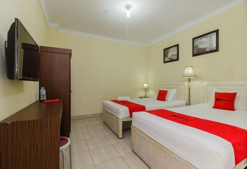 بنسيون Reddoorz @ Malalayang 2 Manado