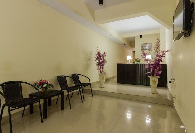 بنسيون Reddoorz @ Malalayang 2 Manado