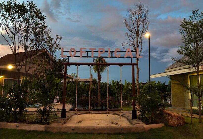Loftpical Resort