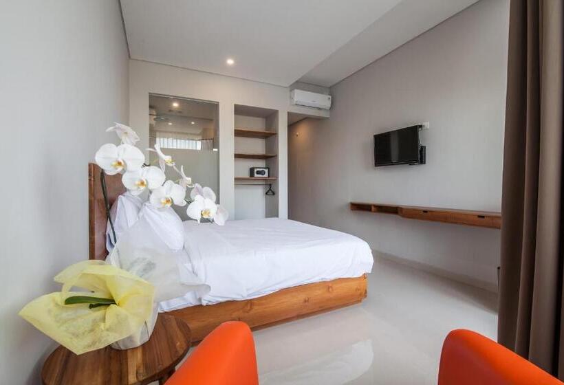 בית מלון כפרי Eclipse Kerobokan