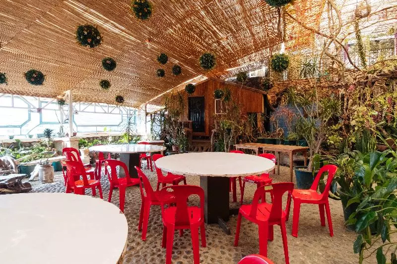 هتل Reddoorz Plus Near Strawberry Farm Baguio
