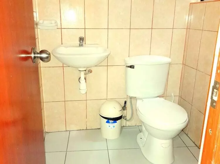 هتل Hospedaje Las Lilas