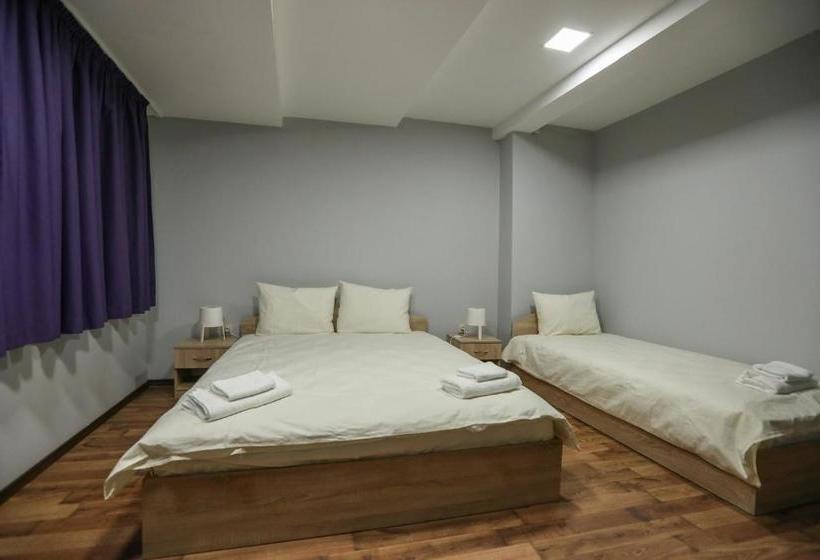 Pension Centralissimo