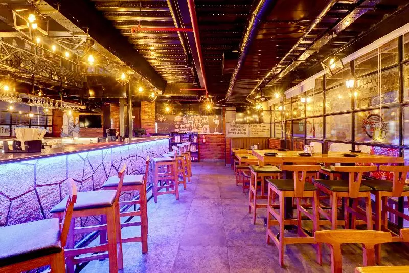 Capital O Premium Hotel La Prosperite Near Royal Meenakshi Mal
