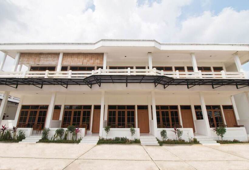 Hotel Oyo 688 Grand Pakidulan