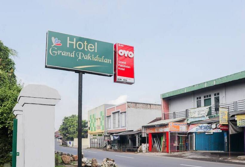 Hotel Oyo 688 Grand Pakidulan
