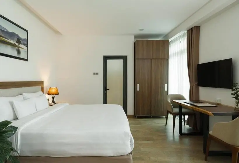 هتل Celine Express   Q Dalat