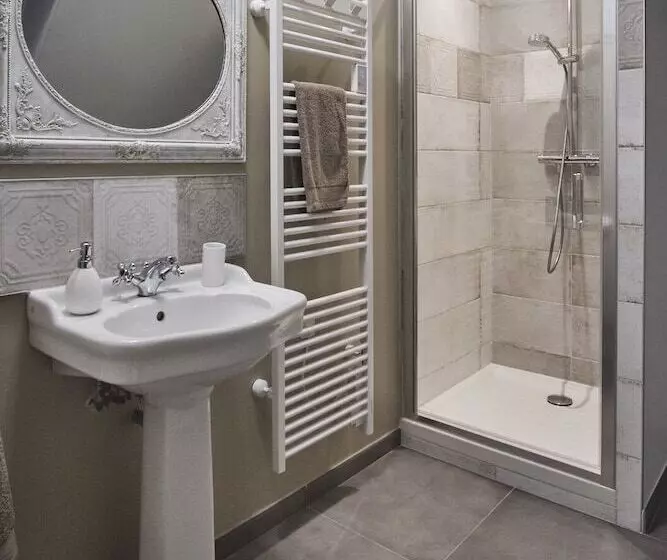 Aamiaismajoitus (B&B) A L'ombre Des Pommiers