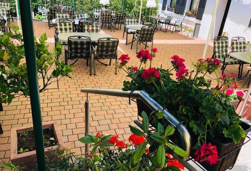 هتل Gasthaus Blume
