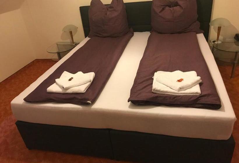 هتل Gasthaus Blume