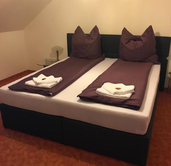 هتل Gasthaus Blume