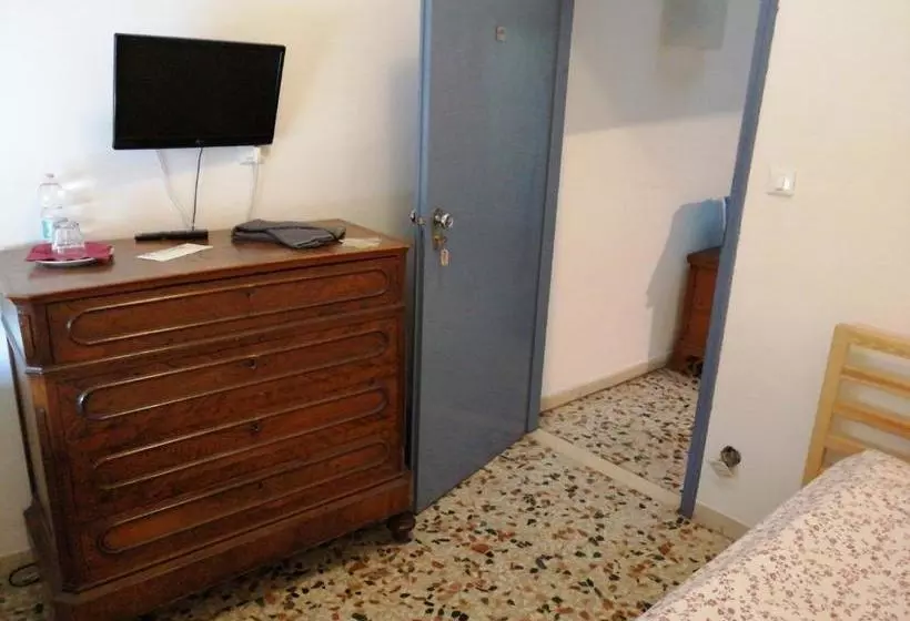 هاستل Affittacamere Fiore