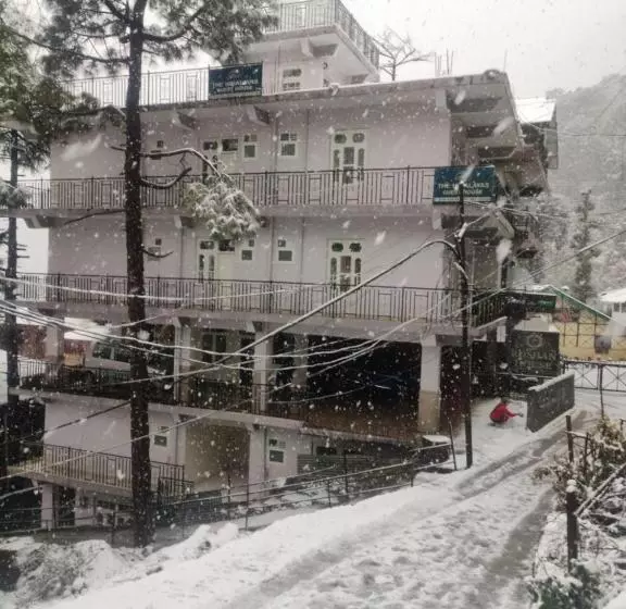 ペンション The Himalayas Guest House