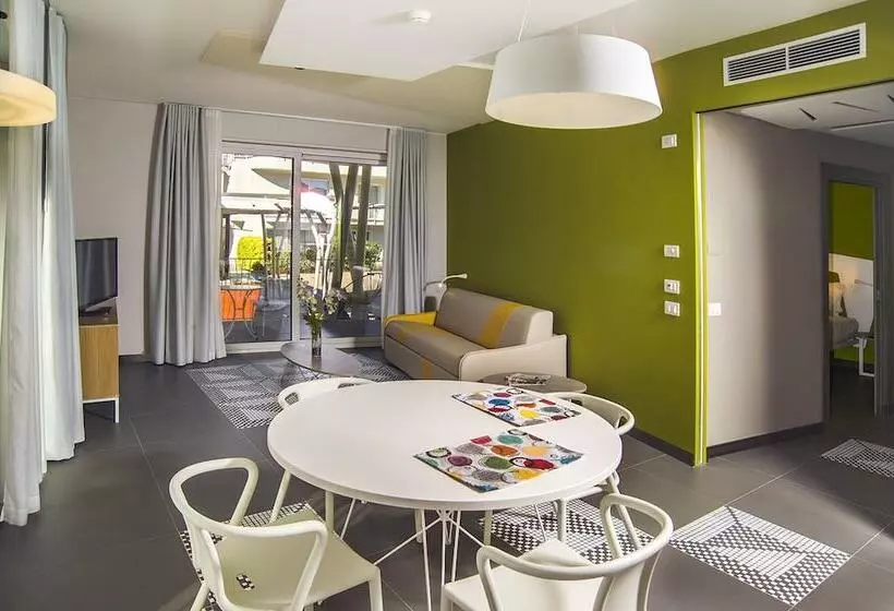 هتل Ciclope Resort
