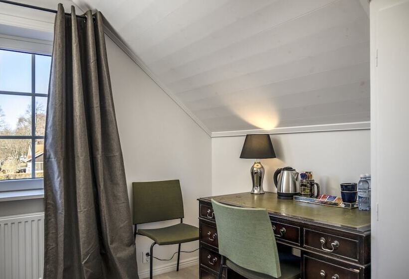 בית מלון כפרי Business Home Club