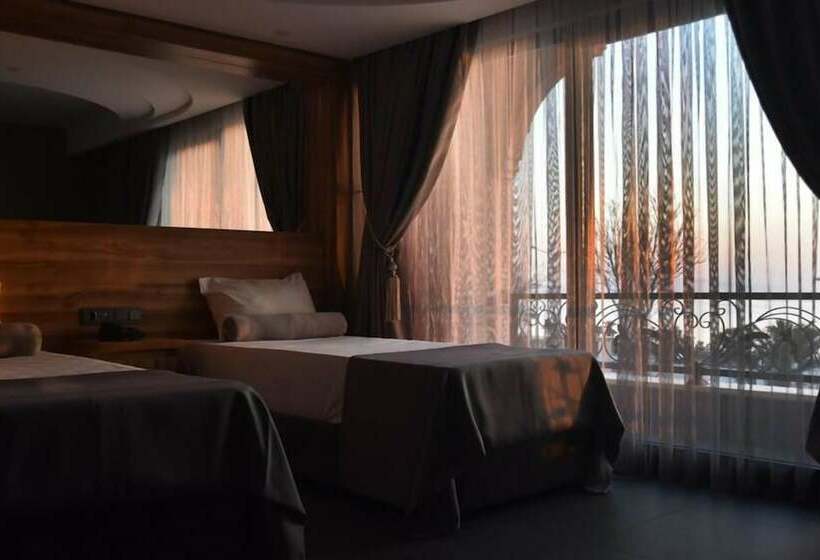 فندق Grand Vuslat Erdek