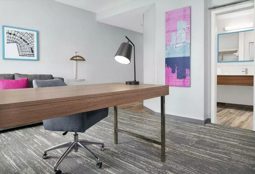 هتل Hampton Inn & Suites Bridgeview Chicago