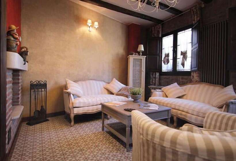 호텔 Rural La Tenada