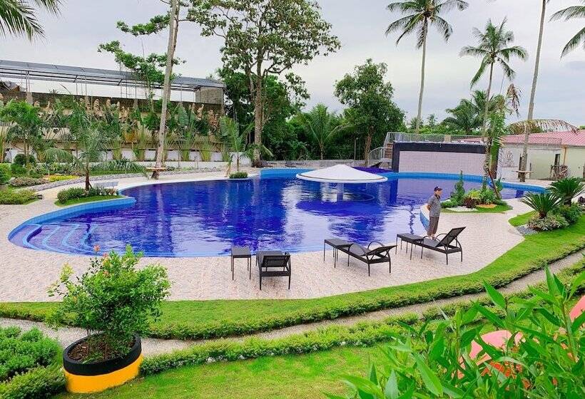 Starview Hotel And Resort