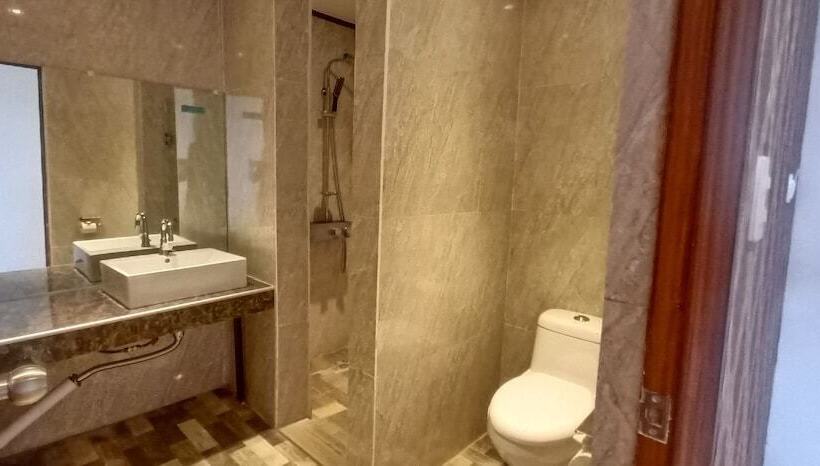 Starview Hotel And Resort