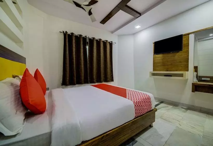 Oyo 35359 Hotel Victoria Dx