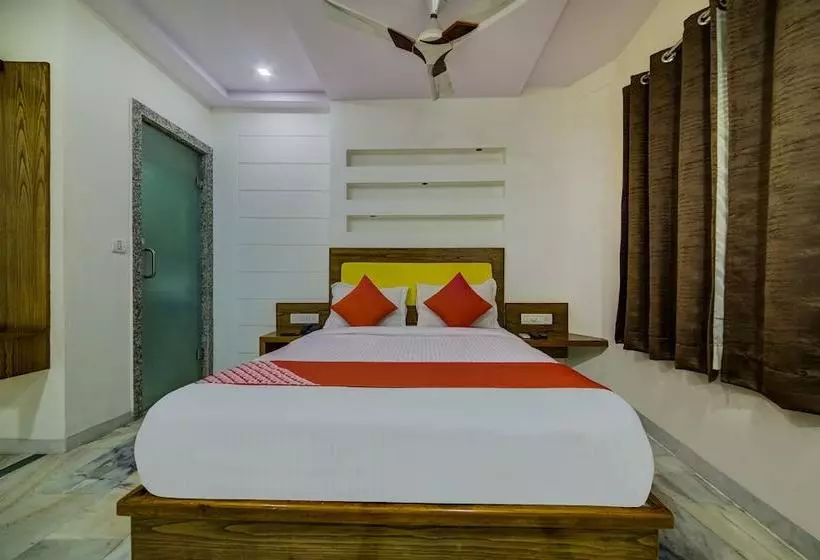 Oyo 35359 Hotel Victoria Dx