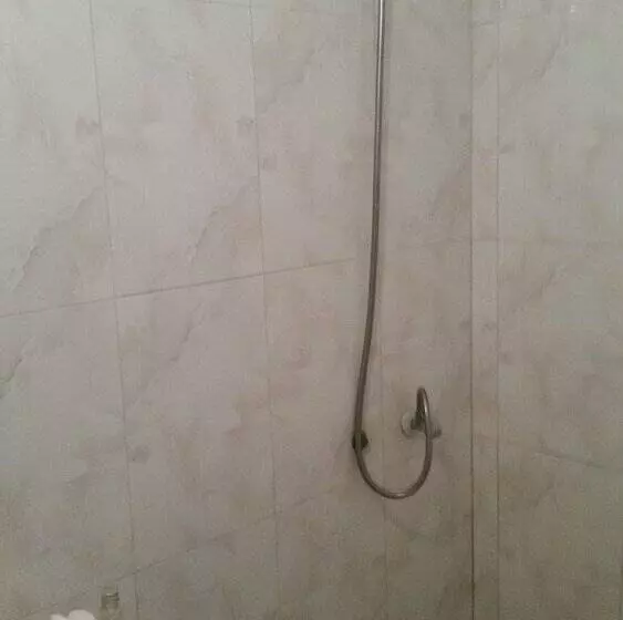 تختخواب و صبحانه Pensão Nossa Lar