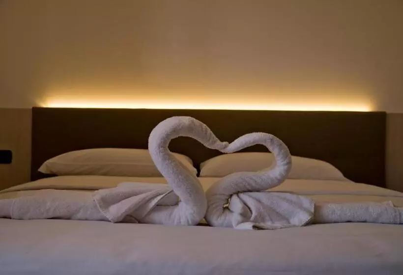 Pensione Albergo Ristorante Sottocastello