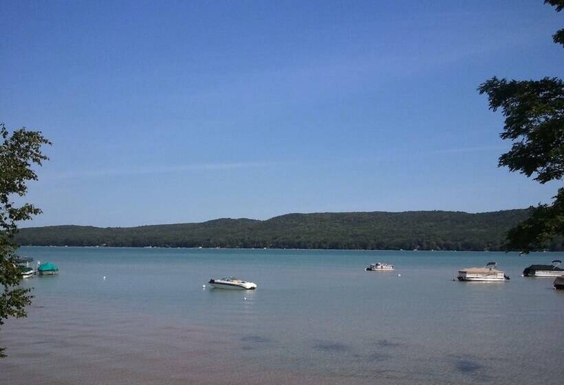 فندق على الطريق Maple Lane Empire