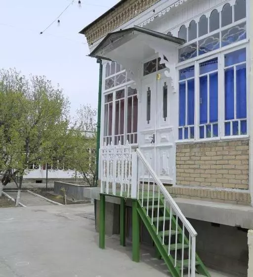 Majatalo World Guest House