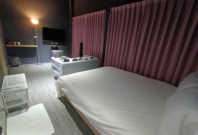 Swf Hotel 淡水新五福旅館 新北市旅館編號067