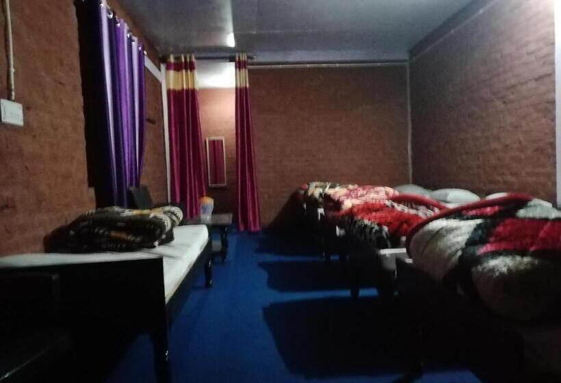 Garhwal Resort, Raithal, Bhatwari, Uttarkashi