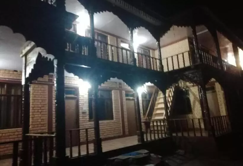 Garhwal Resort, Raithal, Bhatwari, Uttarkashi