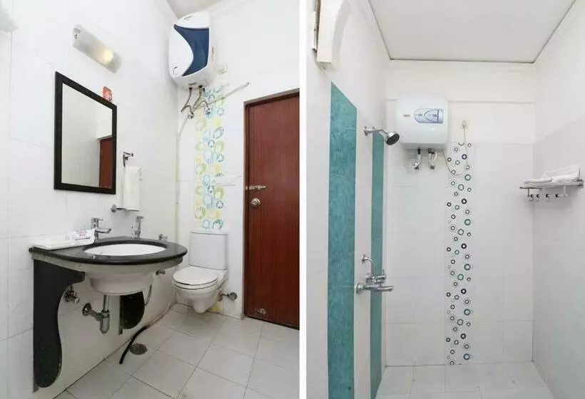 Oyo 30119 Hotel Kanishk