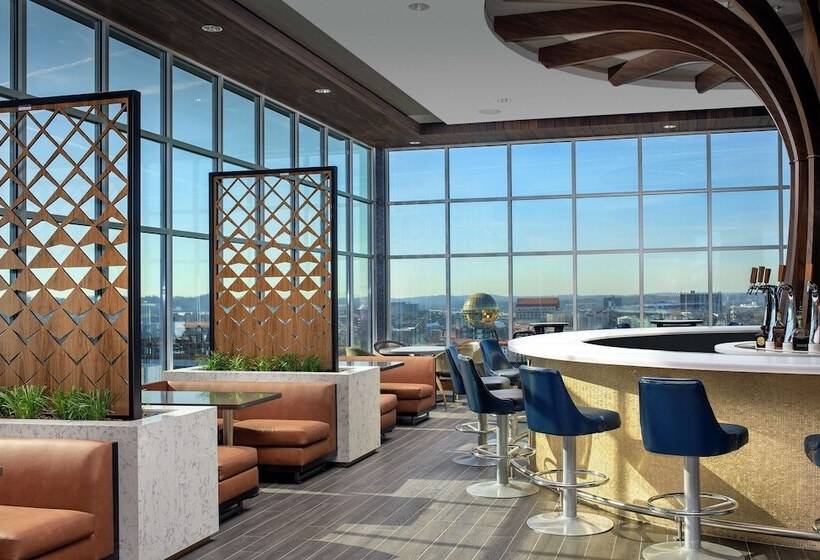 فندق Embassy Suites By Hilton Knoxville Downtown