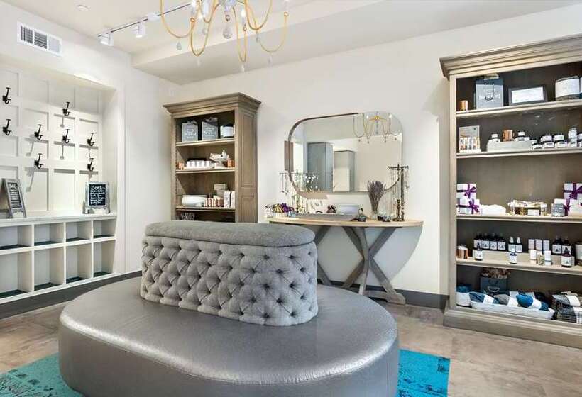 فندق Embassy Suites By Hilton Knoxville Downtown