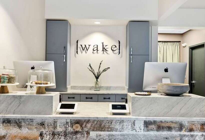 فندق Embassy Suites By Hilton Knoxville Downtown