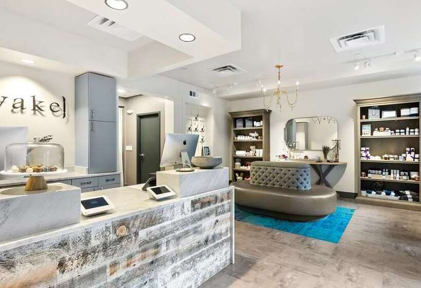 فندق Embassy Suites By Hilton Knoxville Downtown