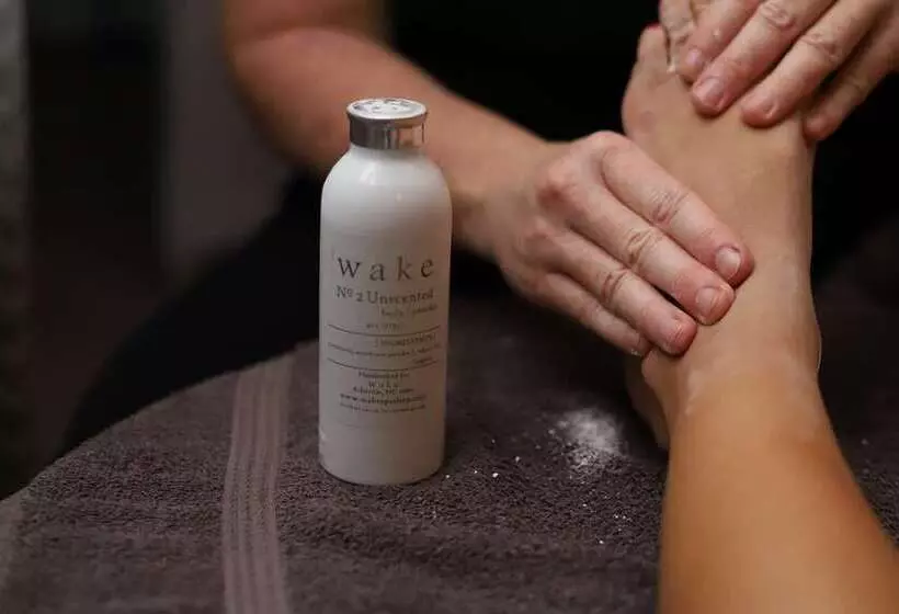 ホテル Embassy Suites By Hilton Knoxville Downtown