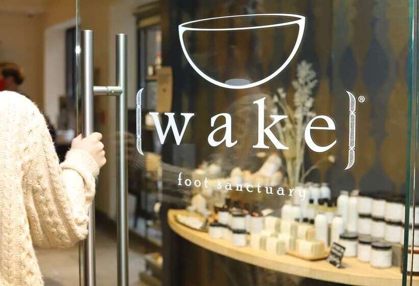 فندق Embassy Suites By Hilton Knoxville Downtown