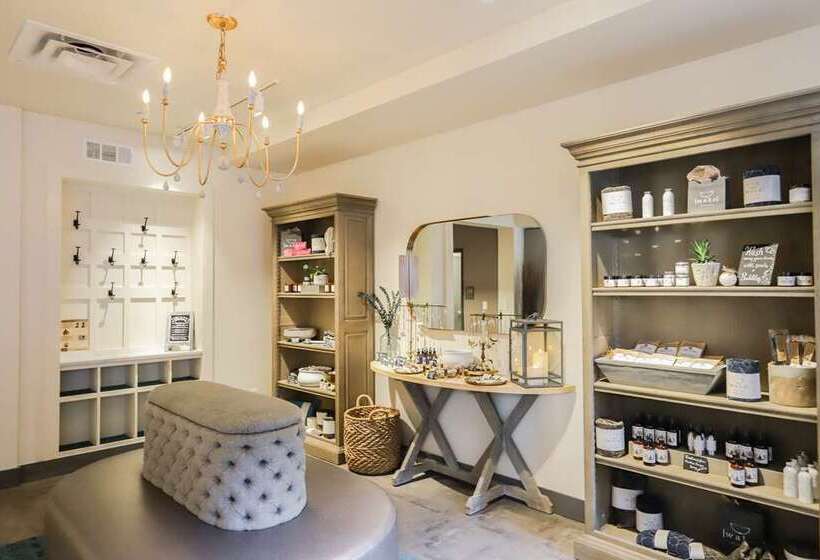 فندق Embassy Suites By Hilton Knoxville Downtown