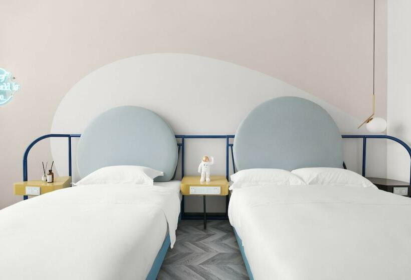 בית מלון כפרי Pathfinder Drea Hostel Concept Store, Kuan & Zhai Alleys