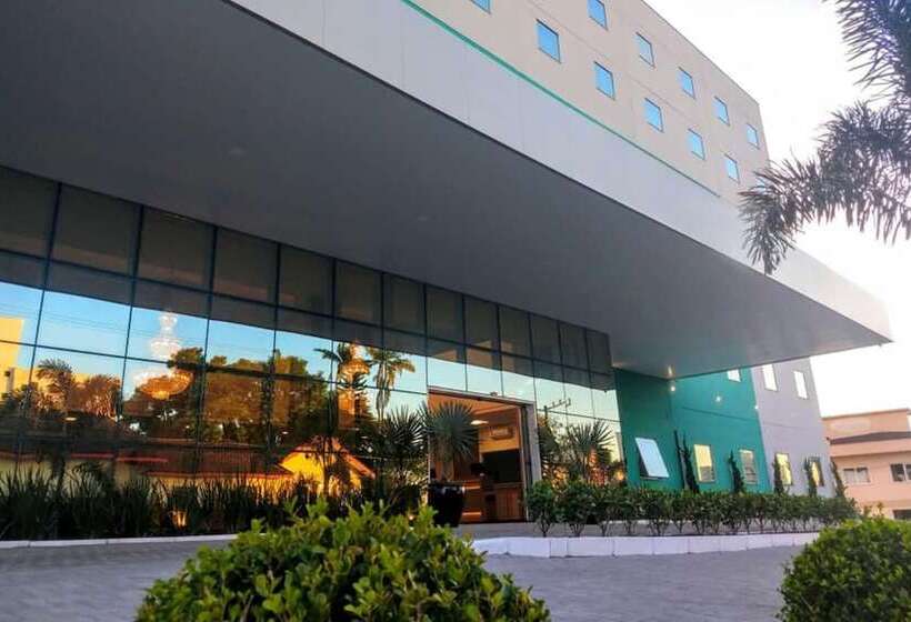 Tri Hotel Executive Indaial