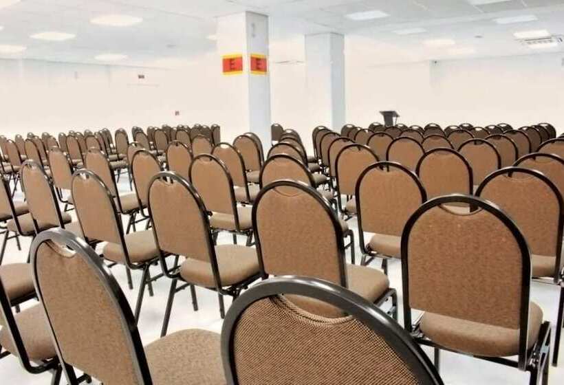 Tri Hotel Executive Indaial