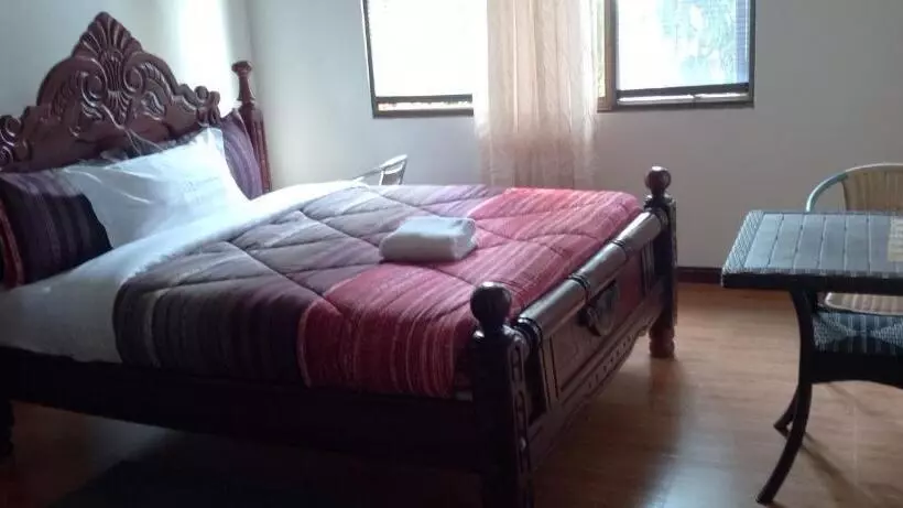 Hôtel Discovery Courts