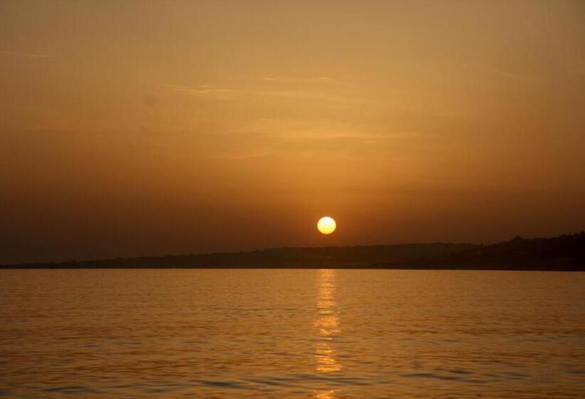 مبيت وإفطار Stella Del Sud Guesthouse