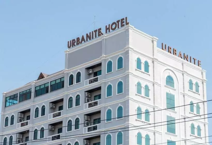 ホテル Urbanite